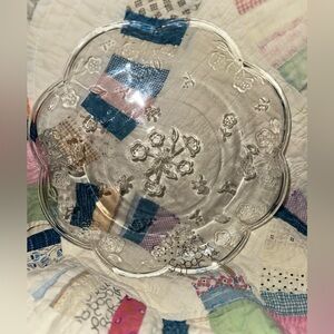 Vintage Anchor Hocking “Savannah” Floral Clear Glass Plate